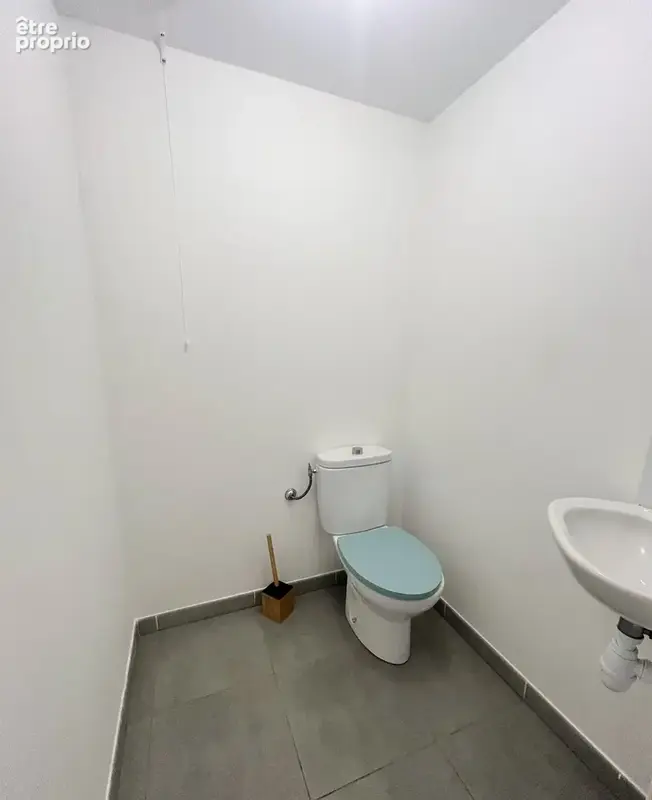 Investisseur/futur propriétaire :3 pièces  terrasse  double garage  piscine - photo 13