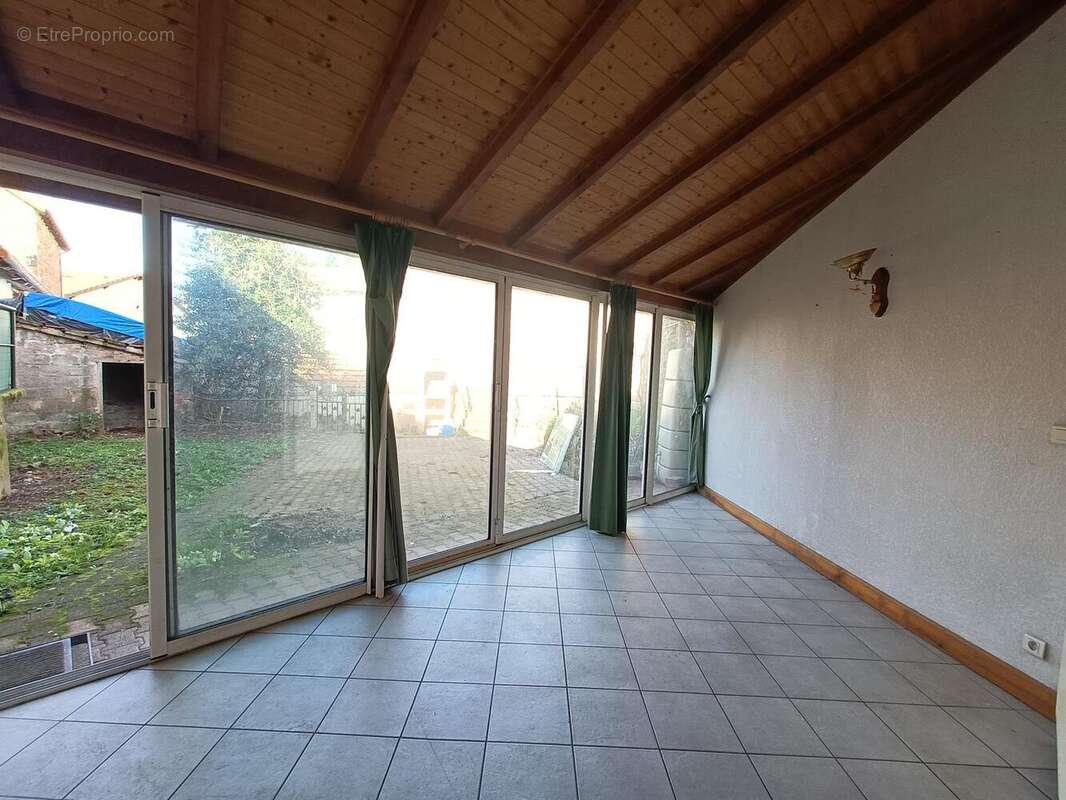 Photo 3 - Maison à AMPLEPUIS