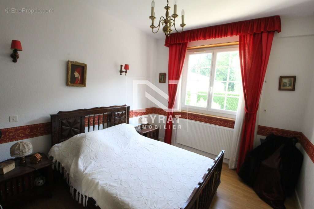 Maison à PIERRE-DE-BRESSE