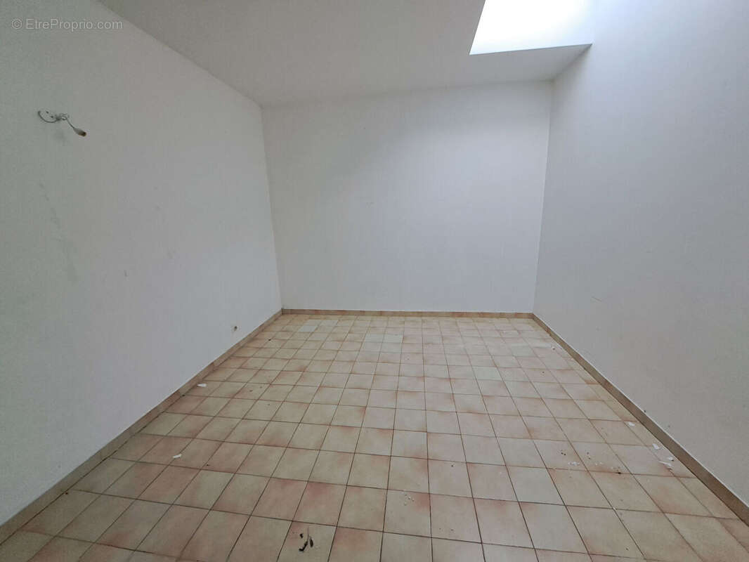 Appartement à MALAUCENE