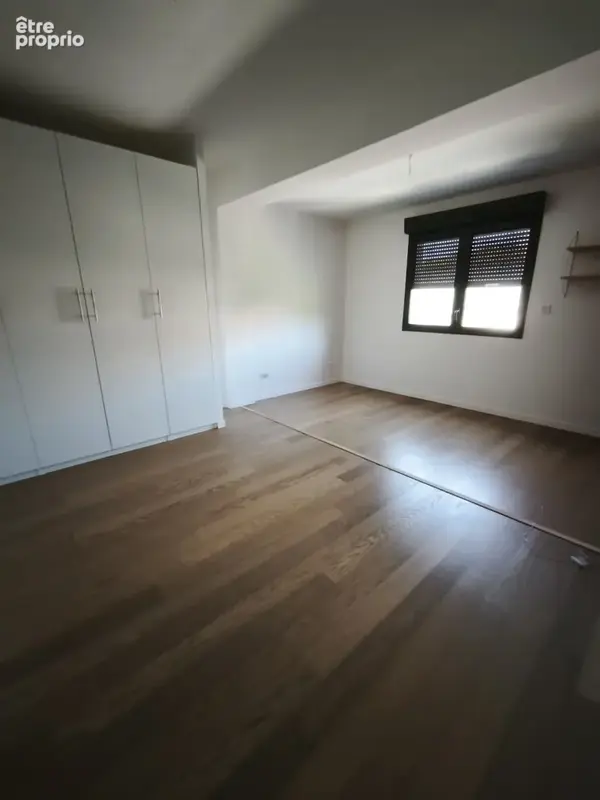 Quartier sous préfecture- Maison libre 3 faces- 150 m2hab - piscine- - photo 9