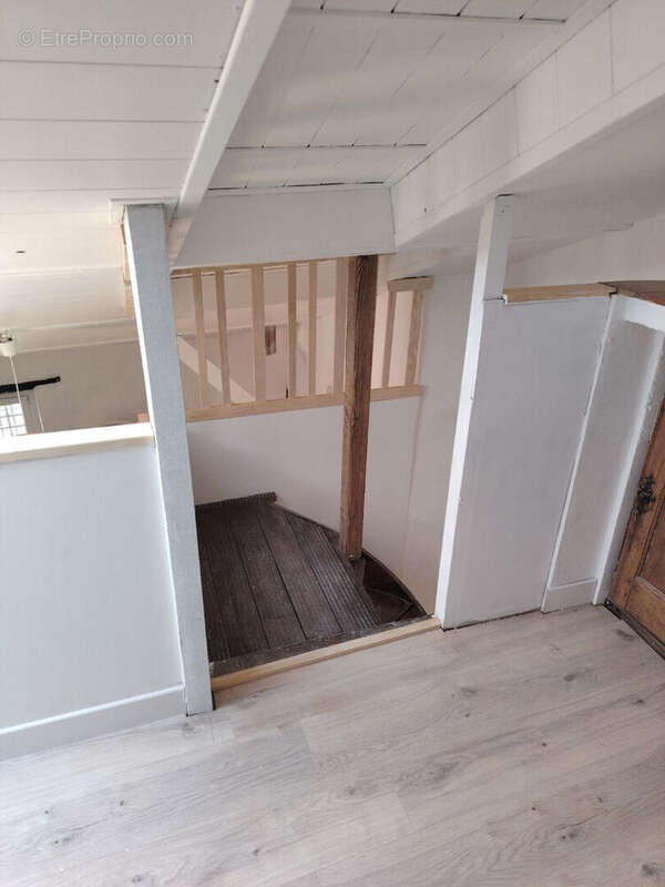 Coeur de Cotignac   :  NOUVEAU : Superbe rénovation pour ce duplex  2 pièce(s) 70m2 avec cave - photo 11
