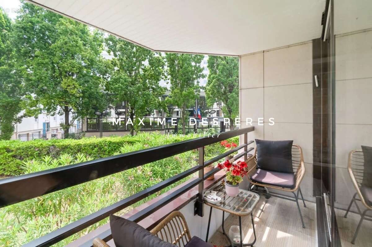 Appartement à LEVALLOIS-PERRET