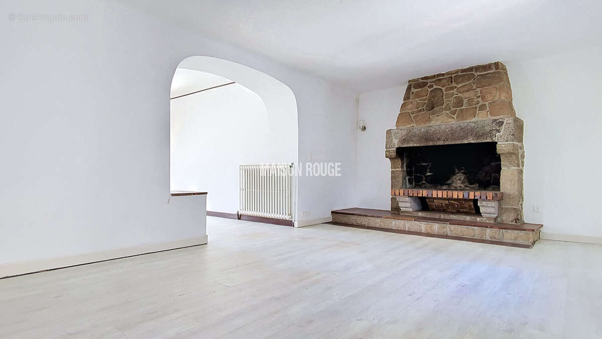 Maison à LEZARDRIEUX