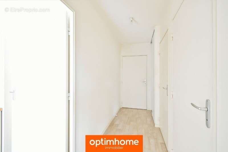 Appartement à ORGERES
