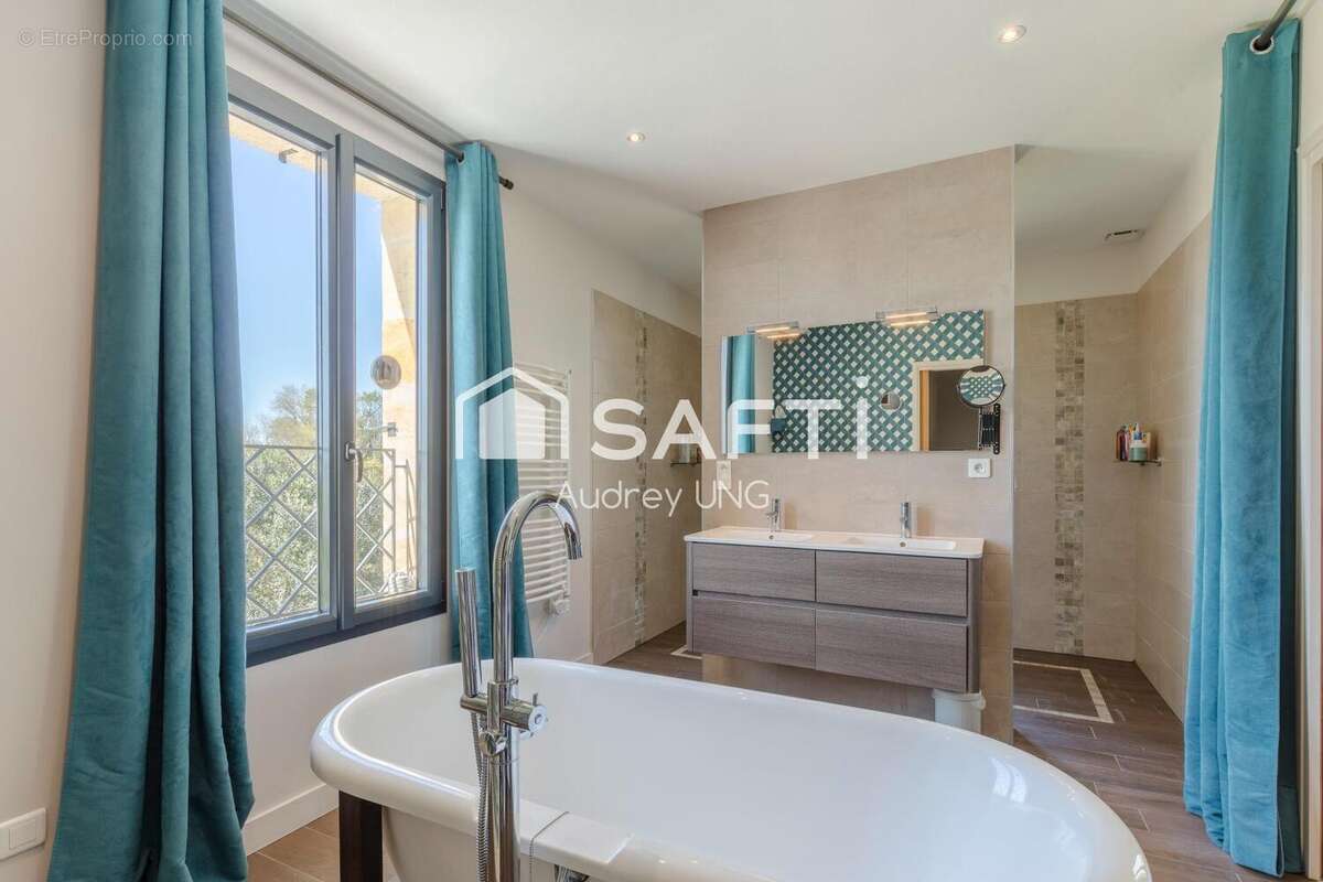 Photo 8 - Maison à SAINT-SULPICE-ET-CAMEYRAC