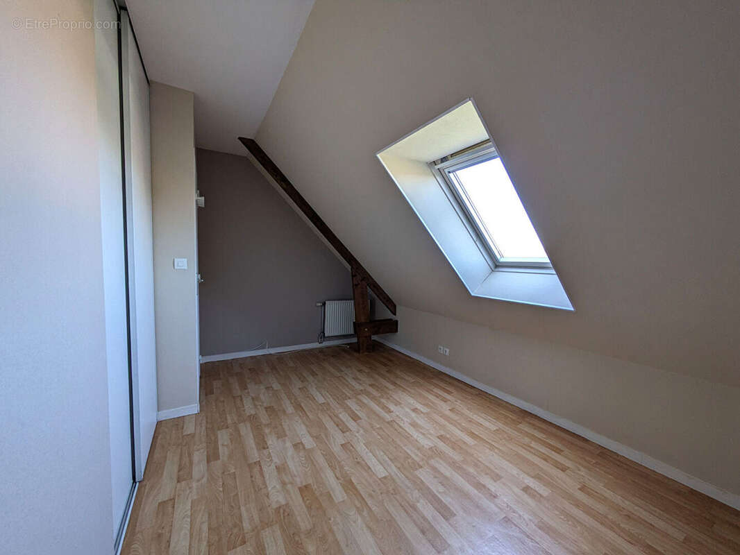 Maison à DOL-DE-BRETAGNE