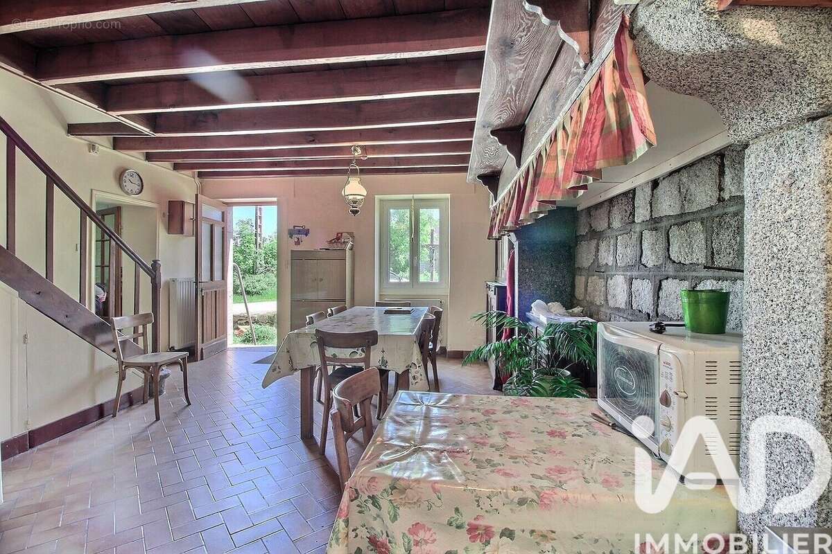 Photo 3 - Maison à SAINT-PARDOUX-D'ARNET