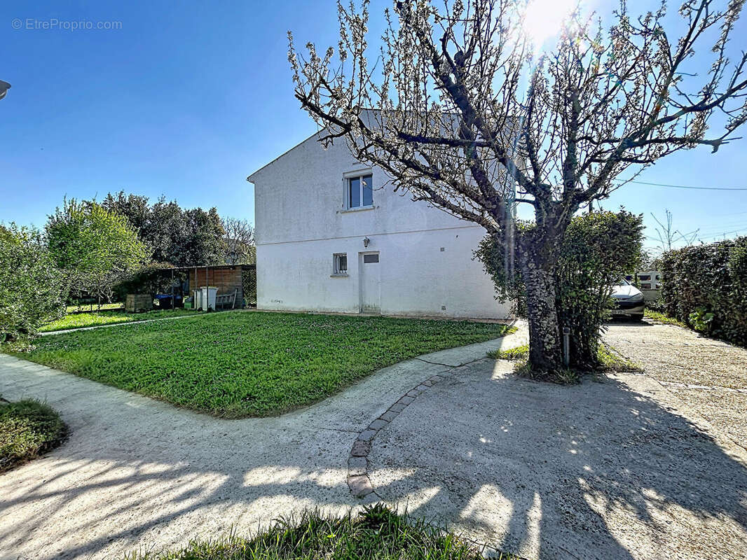 Maison Rochefort 7 pièces 162 m2 - photo 2