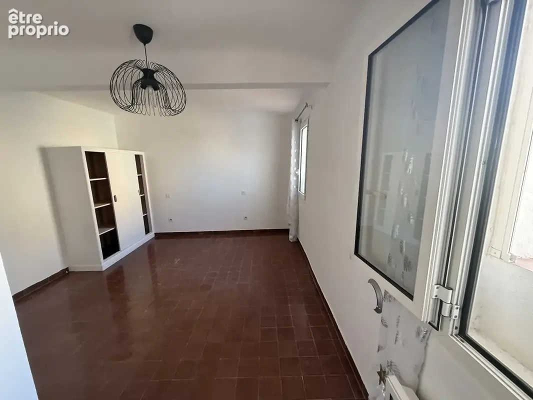 Maison de ville T2 avec dépendances, terrasse et parking   Allauch Village - photo 8