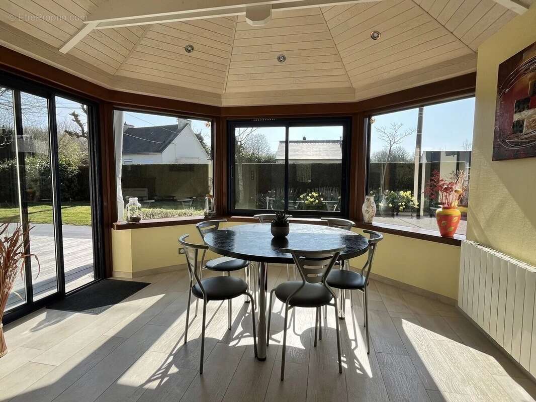 Maison à PLOUER-SUR-RANCE