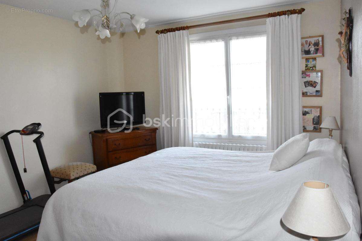 Maison à RIS-ORANGIS