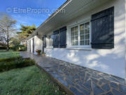 Maison à SAINT-GEREON