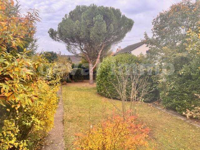 1 lascaux - Maison à MONTGERON