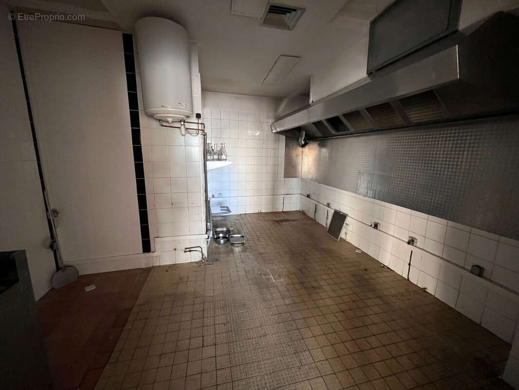 Commerce à MONTESSON