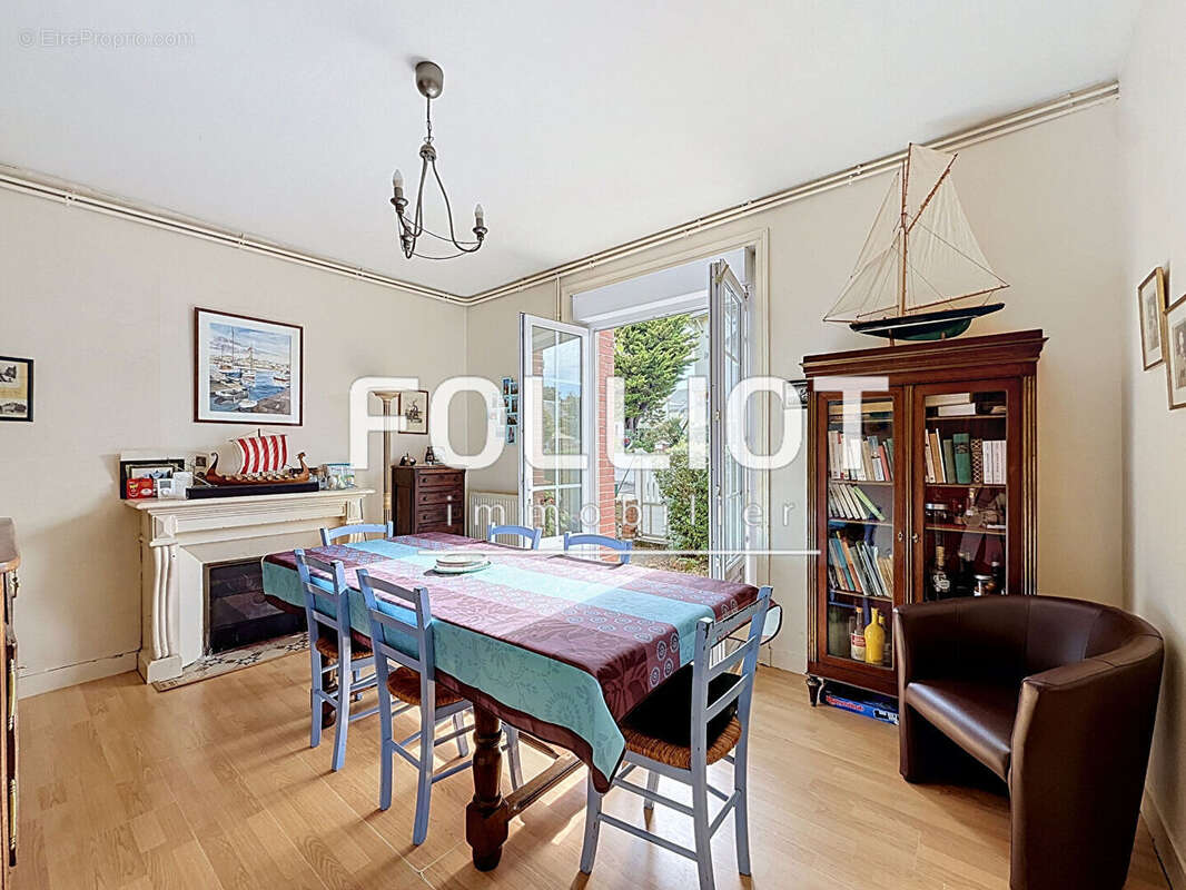 A vendre Maison 6 pièces à Saint-Pair-sur-Mer - Réf. 145972 - photo 5