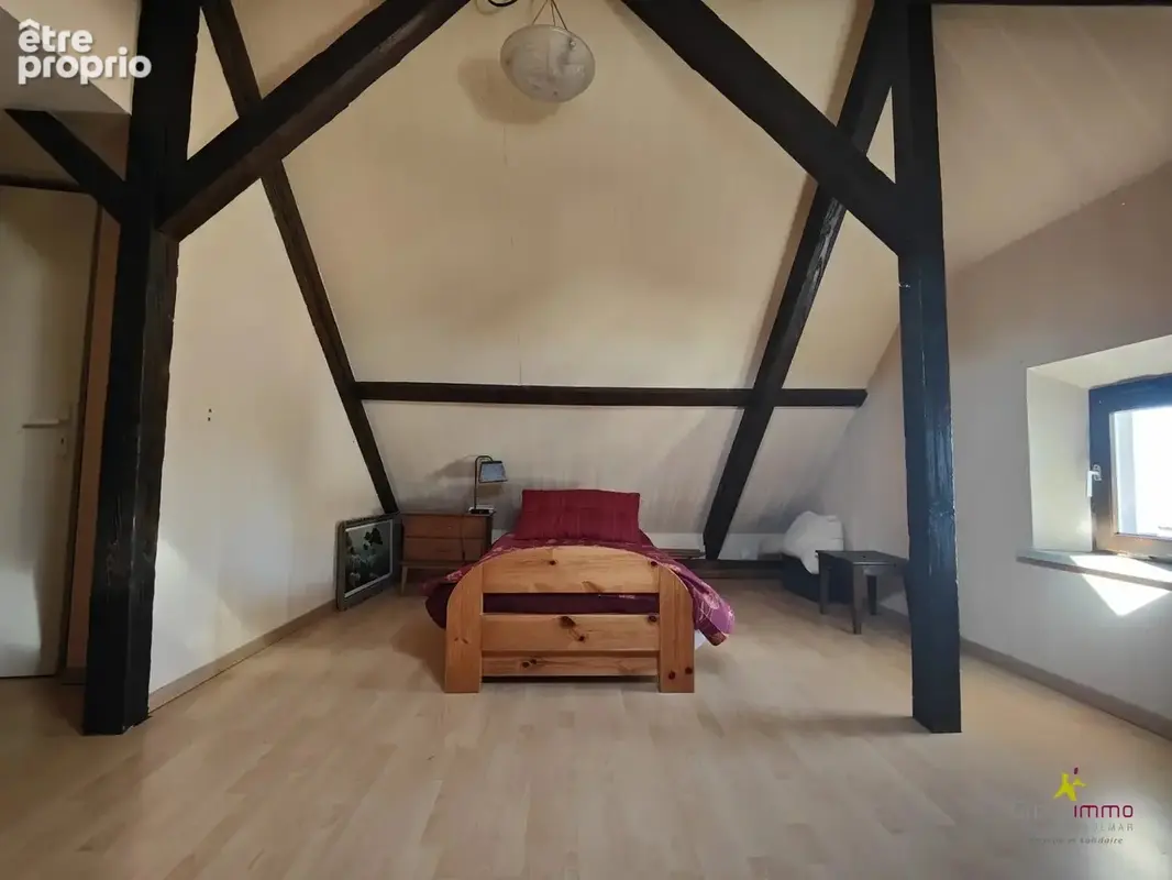 Appartement en duplex avec parking privé - en retrait de la rue - photo 14