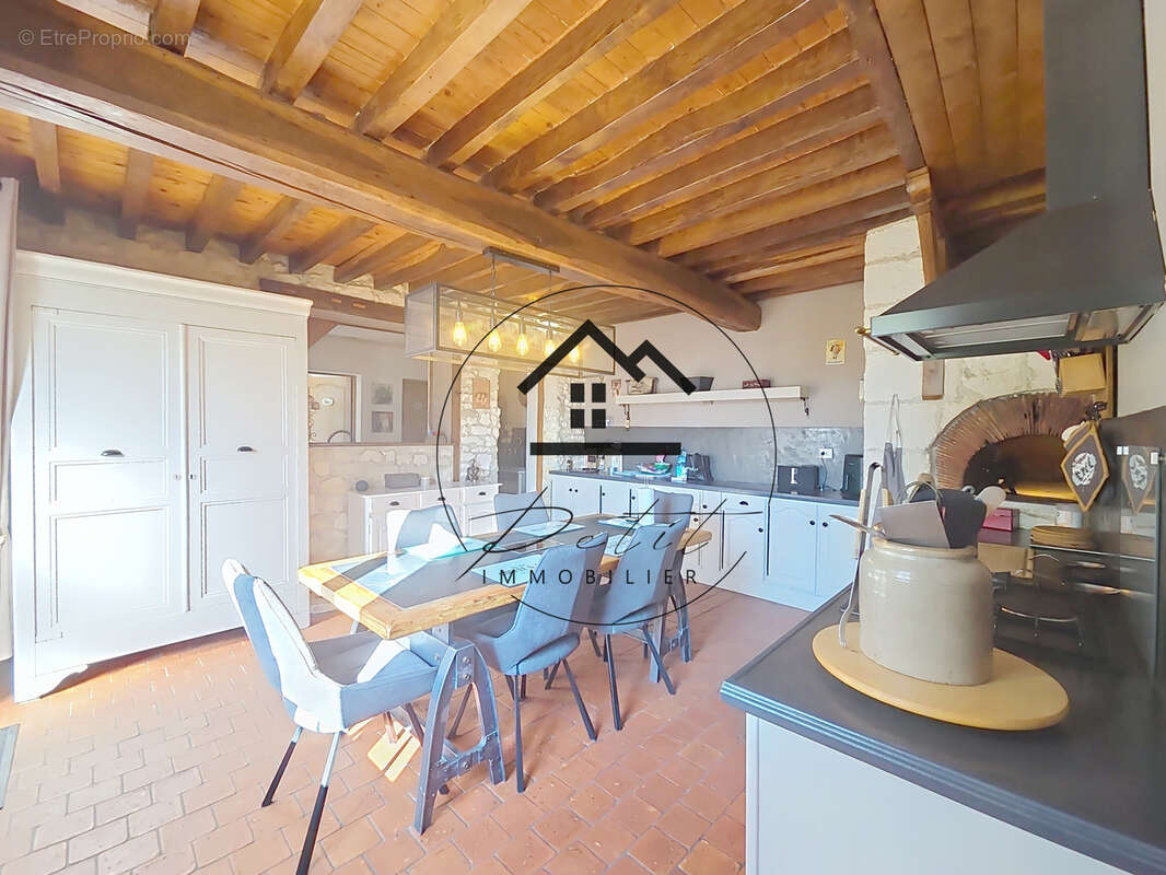 Maison à FOUILLEUSE