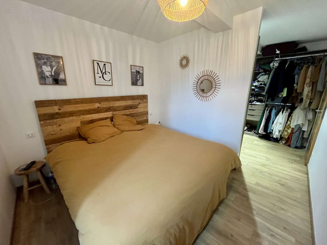 Maison à CHEMILLY-SUR-YONNE