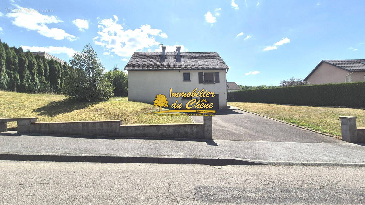 Maison à LUXEUIL-LES-BAINS