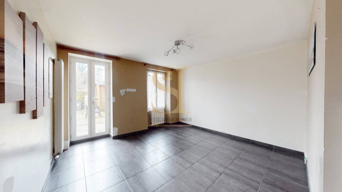 Appartement à SAINT-GERMAIN-LES-CORBEIL