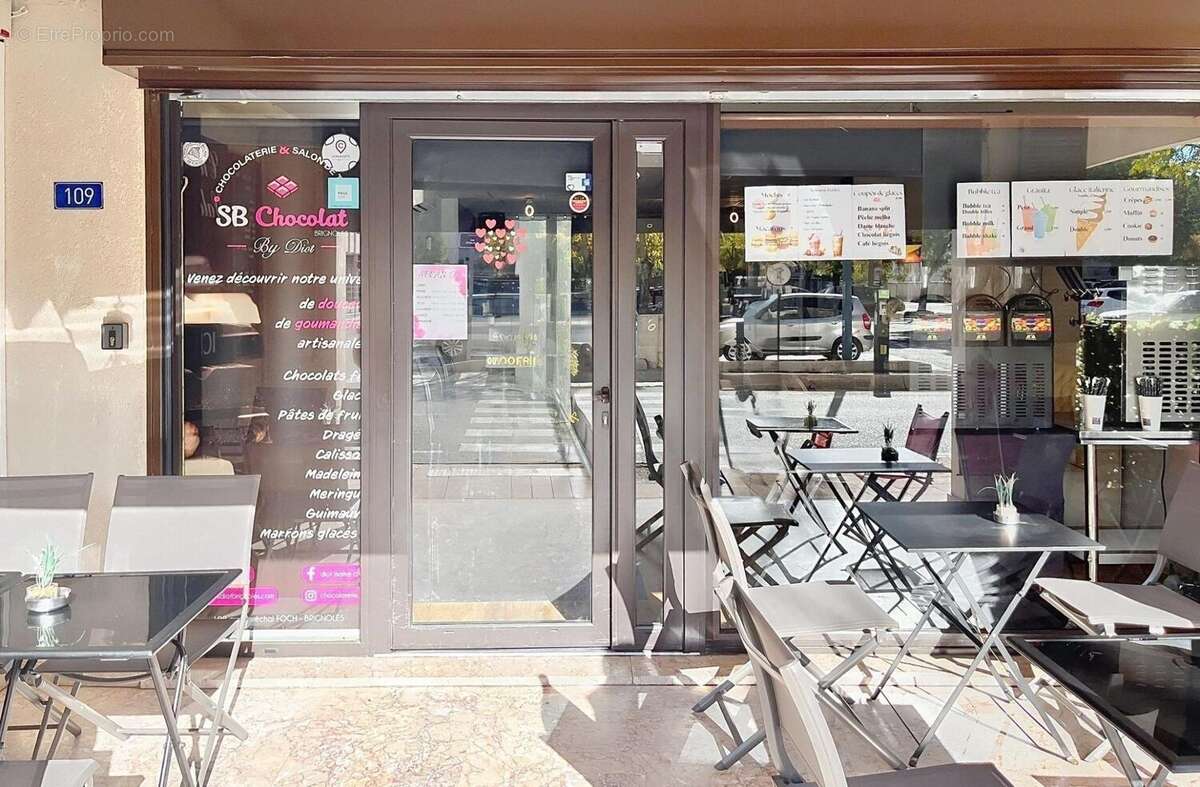 Photo 3 - Commerce à BRIGNOLES