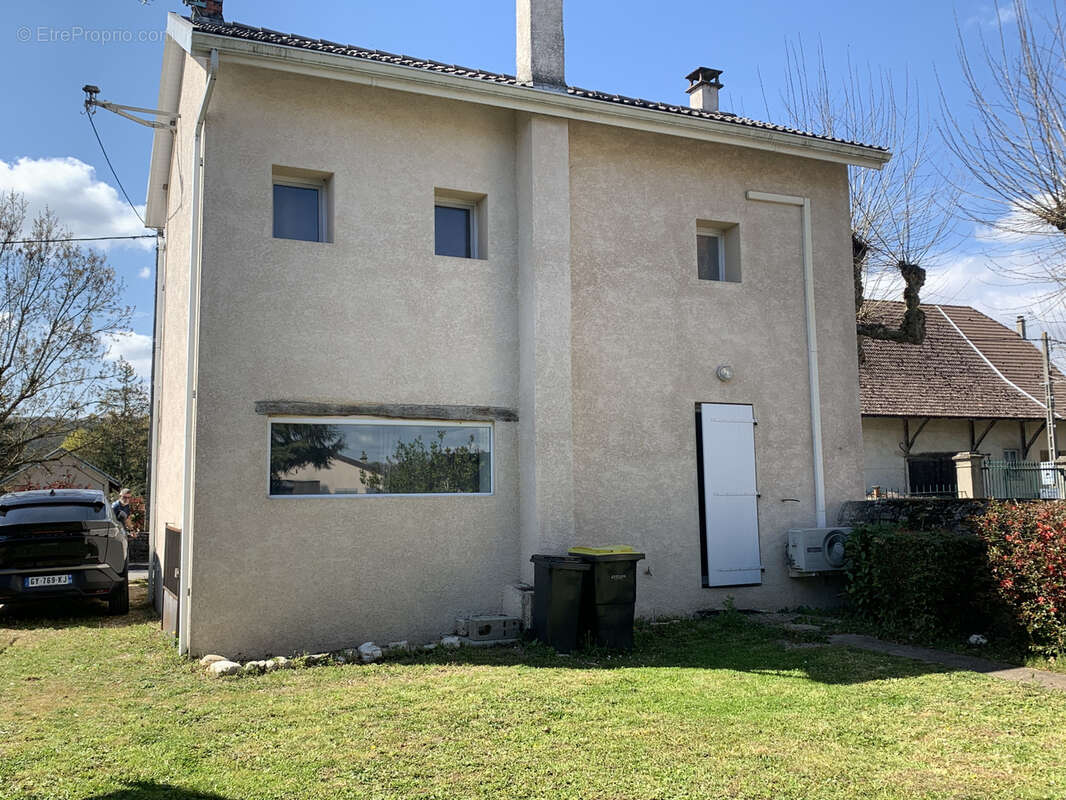 Maison à CREMIEU