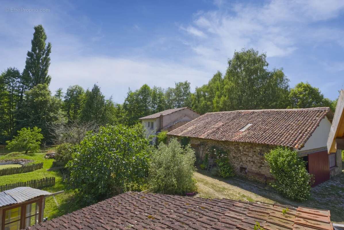 Maison à ALLOUE