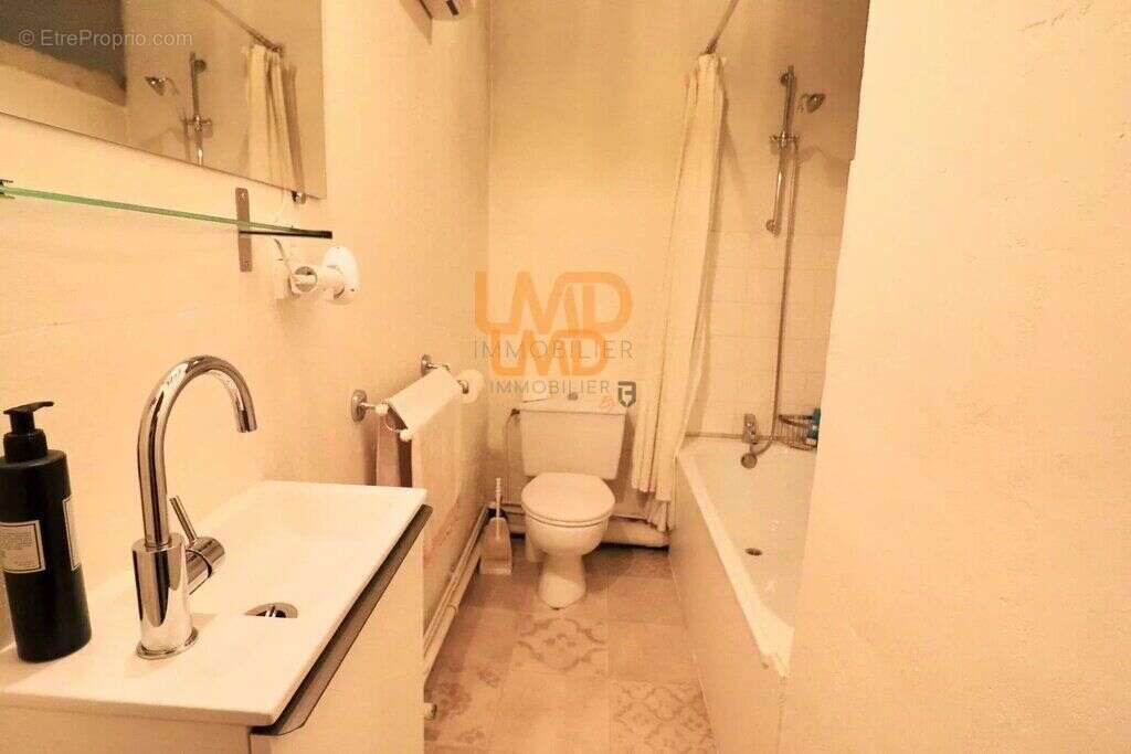 Maison à POURRIERES