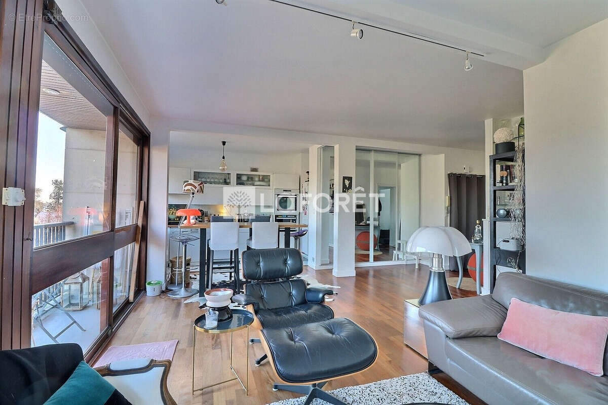 Appartement à VAUCRESSON