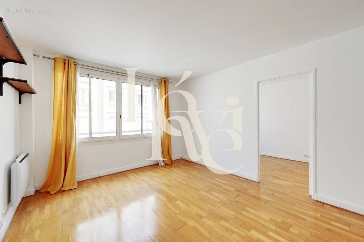 Appartement à PARIS-5E