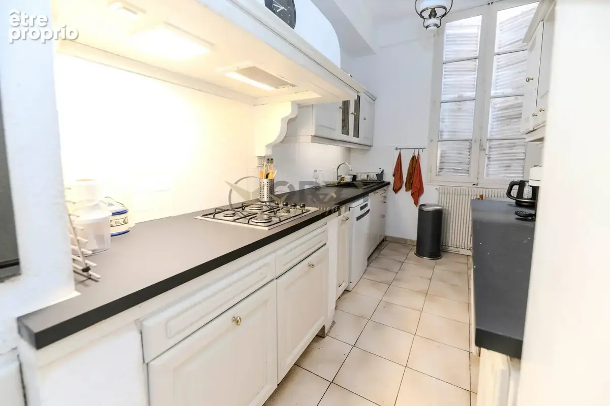 Appartement 124 m² à Avignon  - photo 4