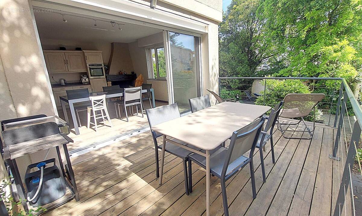 Maison à LE BOUSCAT