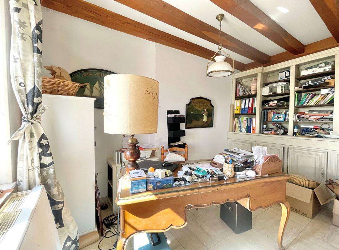 Maison à VARENNES-VAUZELLES