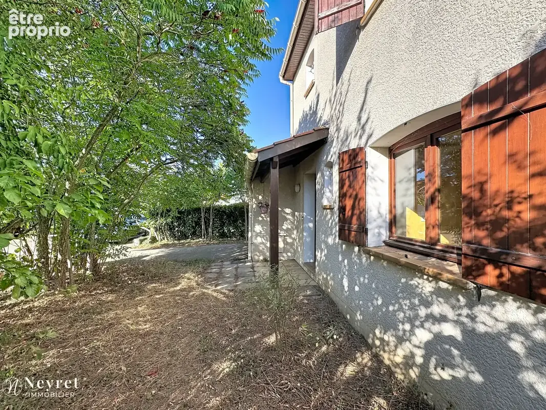 Maison individuelle - 120m2 - St Genis Laval - photo 3