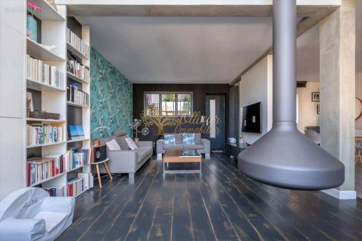 Maison à LE PERREUX-SUR-MARNE