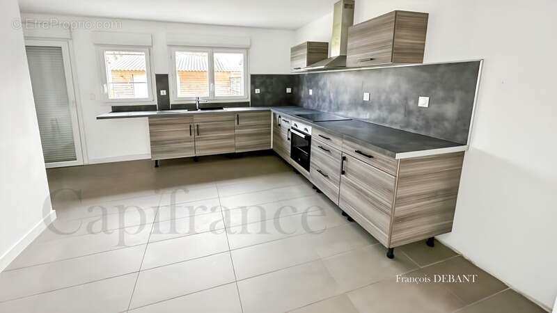 Maison à BETHENIVILLE