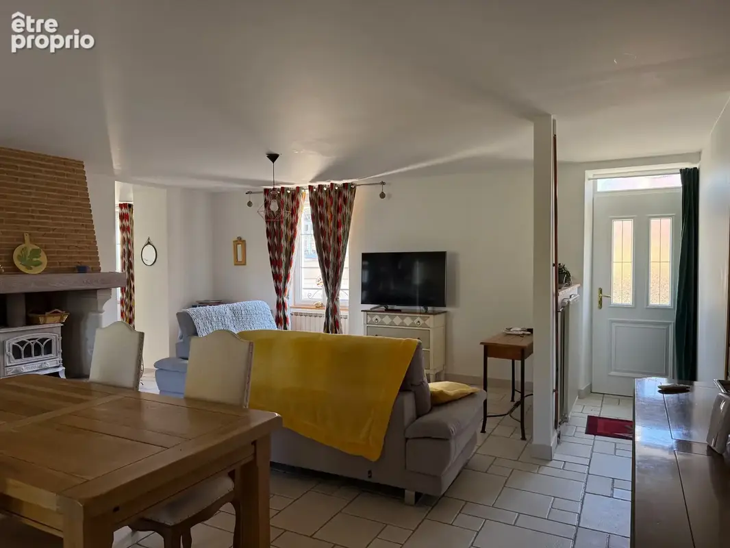 Auv 1234 : Maison rénovée avec jardin et garage à Marcillat, 641m2 - photo 37