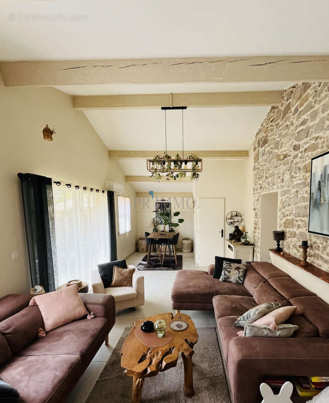 Maison avec 4 pièces à acheter à Roquebrune-Sur-Argens - photo 3