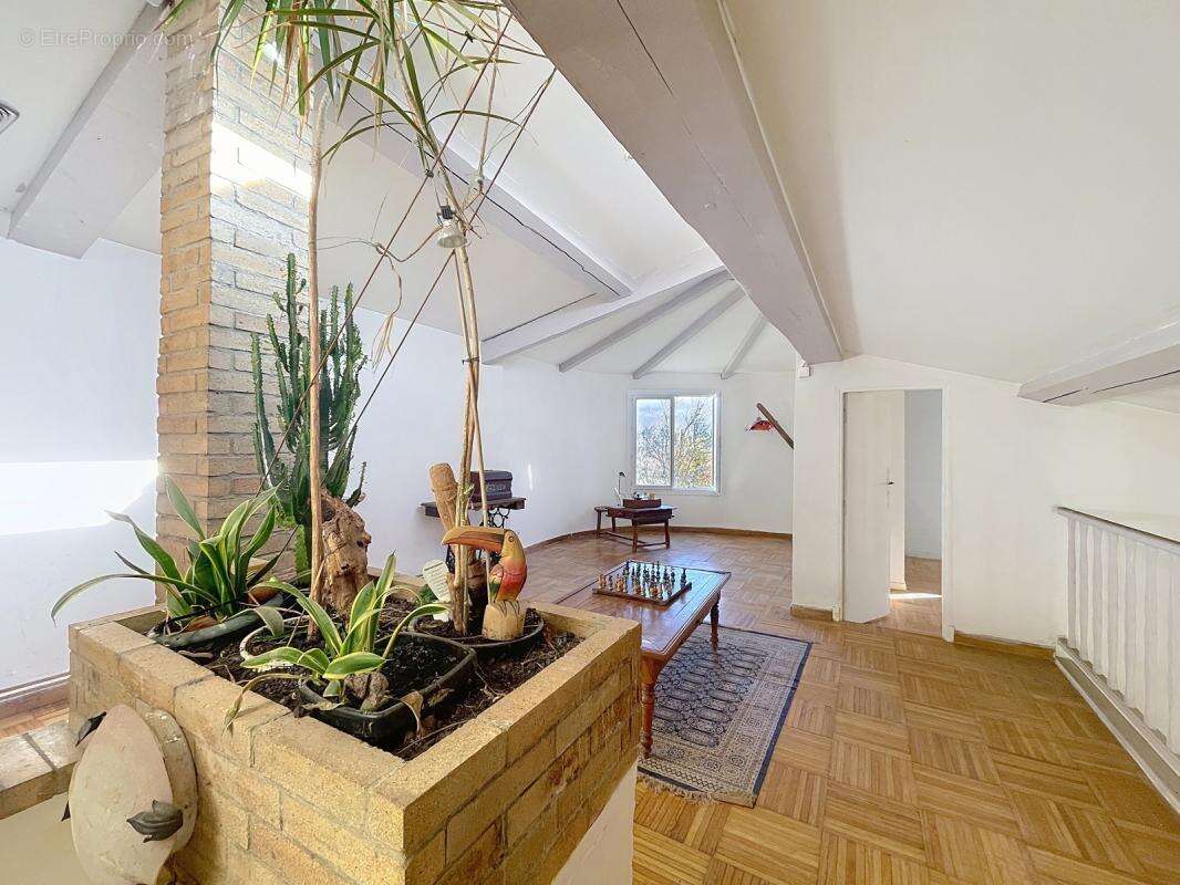 Maison à BEDARRIDES