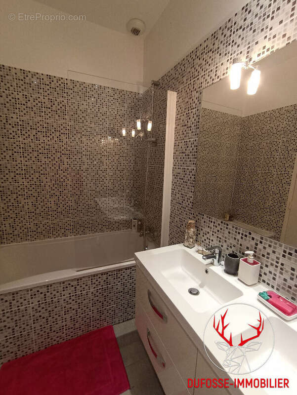 Maison " style loft "  265 m²  St paul en jarez  42740 - photo 12