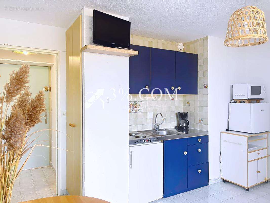 Charmant studio lumineux de 22.5 m2 avec loggia à deux pas d - photo 9