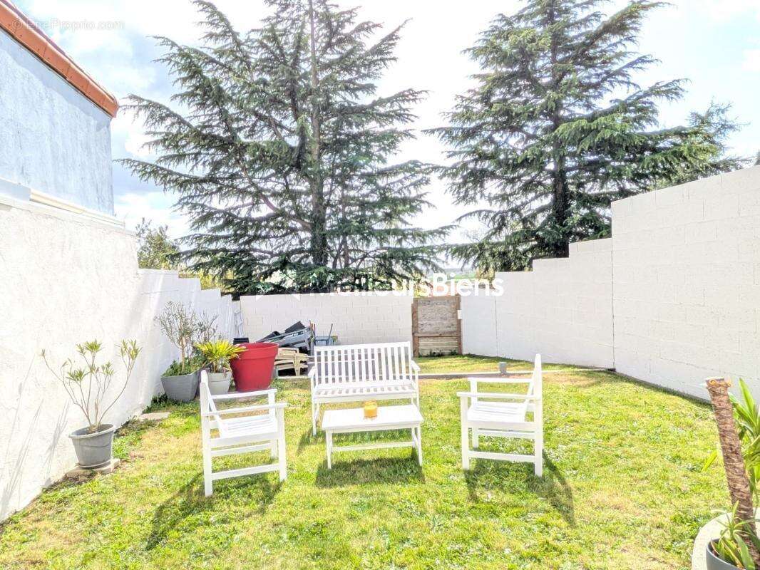 Maison à TREMENTINES