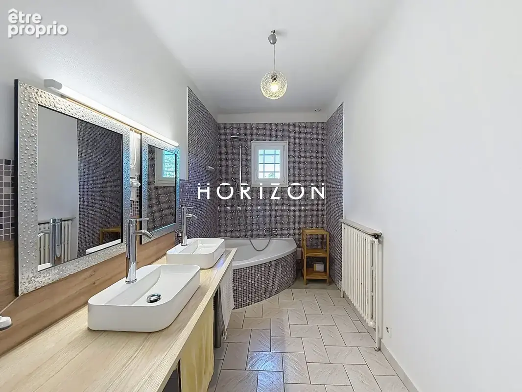 Maison 5 pièces 175 m² à vendre à Beauregard (01480) - photo 8
