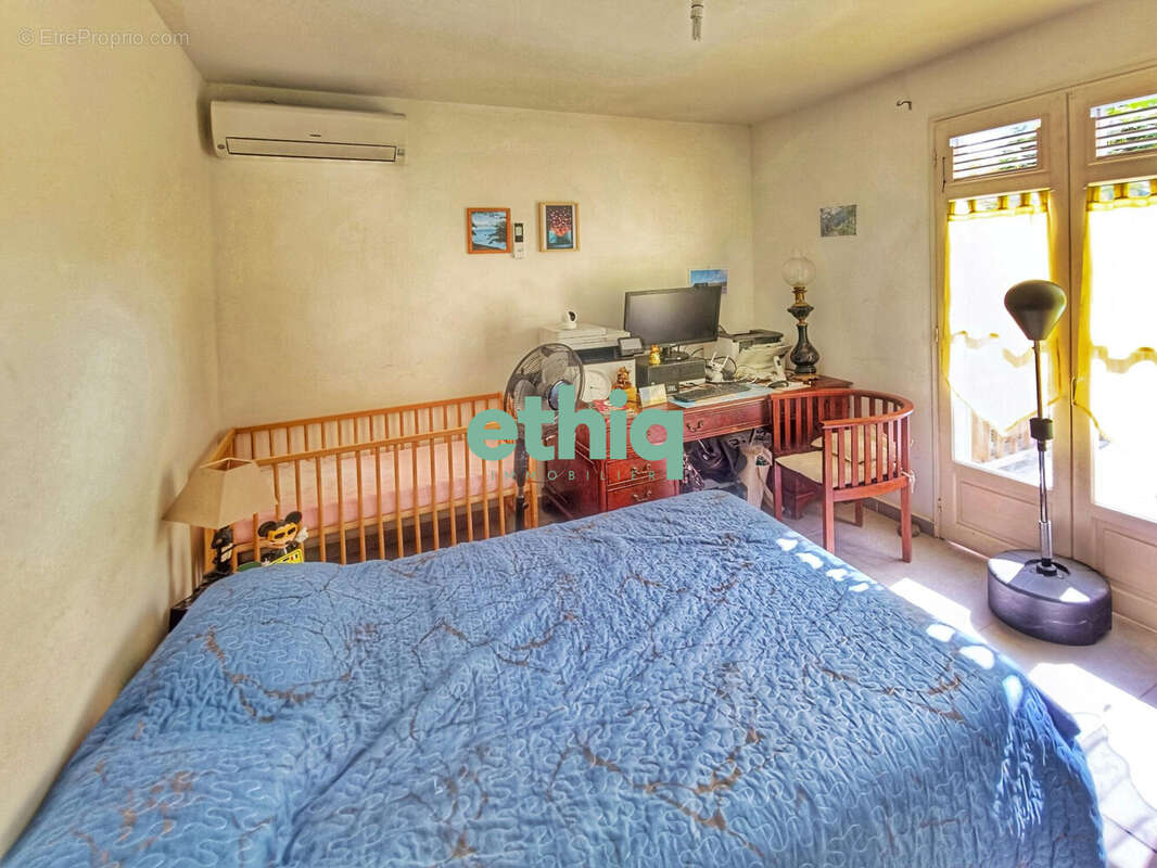 Maison à BAIE-MAHAULT