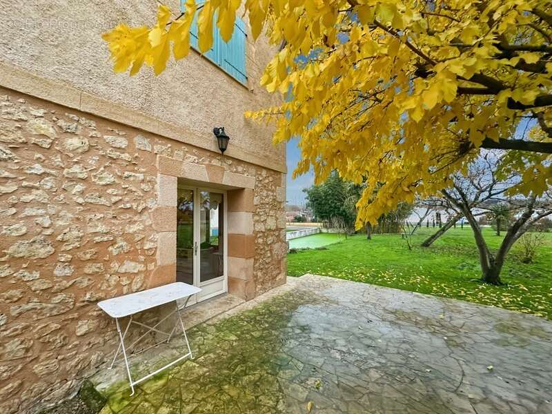 Immeuble de rapport - 580 m2 - RIGUEPEU - 4 logements avec jardin - photo 28