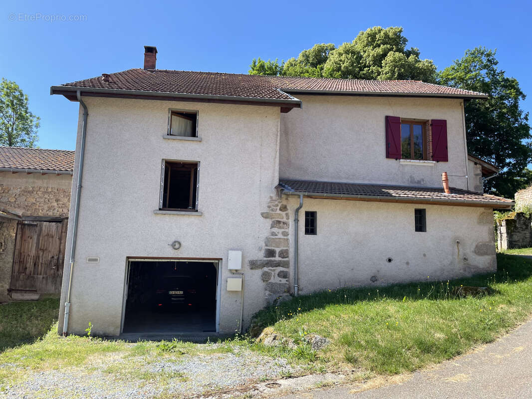 Maison à LES SALLES