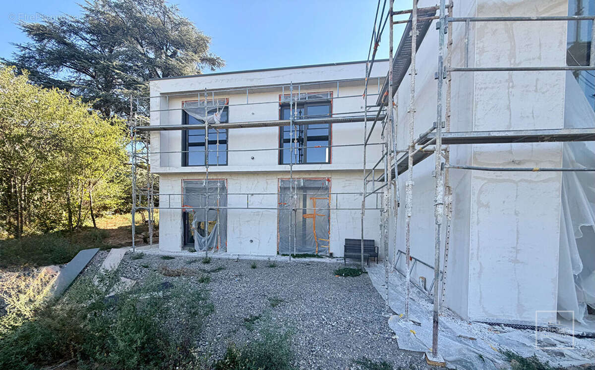 Saint Didier Au Mont D'Or, Maison de 148 m² sur 851m² de terrain avec vue panoramique - photo 2