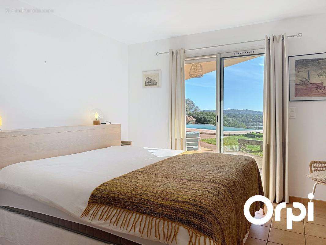 Maison à PORTO-VECCHIO