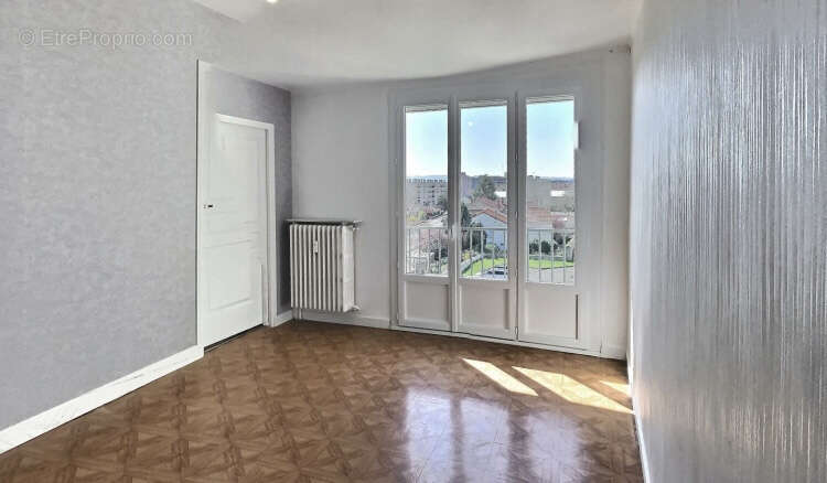 Appartement à ROANNE